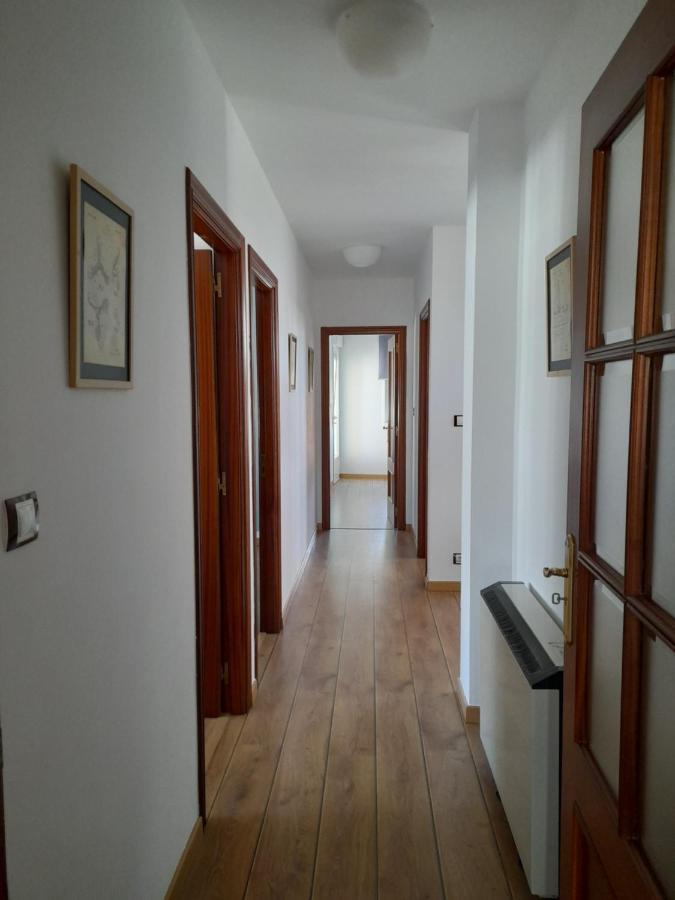Apartmán Amplio Y Centrico Piso En O Grove Exteriér fotografie